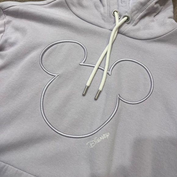 H & M Disney Lavender Hoodie with Mickey Logo Size Medium - Picture 2 of 6